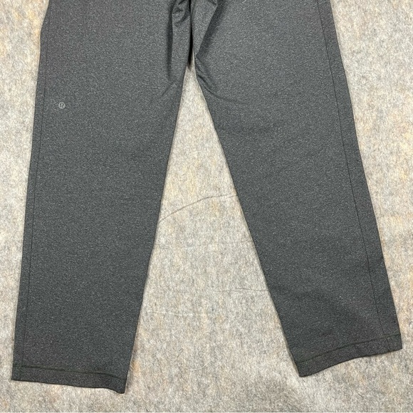 Lululemon Gray Kung Fu Yoga Athleticwear Athleisure Relaxed Loose Fit Pant  Sz L - Picture 11 of 15